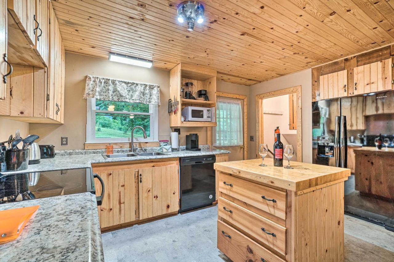 Villa Trinity Oaks Escape With Hot Tub And Fire Pit Clayton Exterior foto