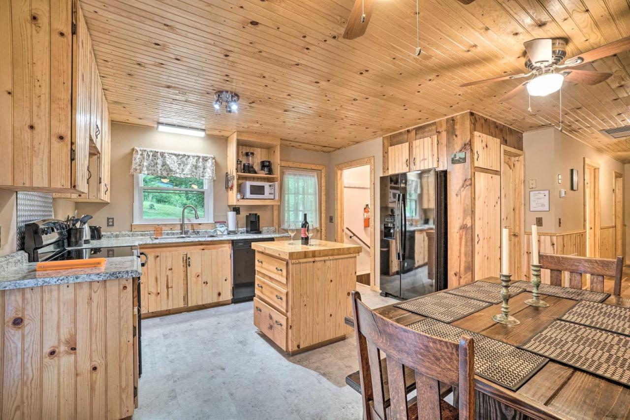 Villa Trinity Oaks Escape With Hot Tub And Fire Pit Clayton Exterior foto