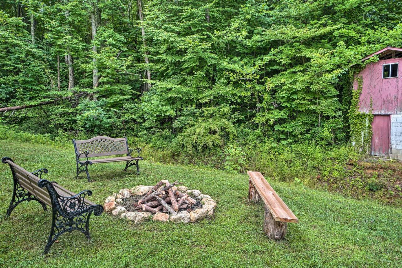 Villa Trinity Oaks Escape With Hot Tub And Fire Pit Clayton Exterior foto